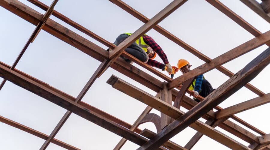 Professional gutter cleaning services in Happy, TX